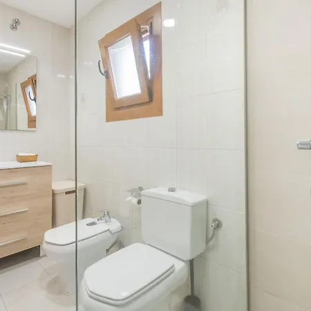 De By Interhome